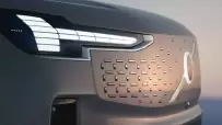 2025-Volvo-EM90-104