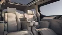 2025-Volvo-EM90-138