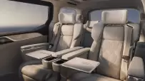 2025-Volvo-EM90-146