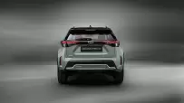 2023-yaris-cross-ext-004