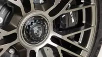 2024-Porsche-Panamera-Turbo-E-Hybrid-11