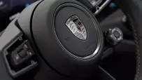 2024-Porsche-Panamera-Turbo-E-Hybrid-18