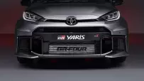 023025-toyota-yaris-gr-studio-day246620-frontgrill-4