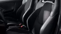toyota-yar55-seats-retoque