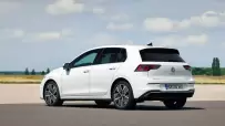 Mk8.5-VW-Golf-hybrid-00001
