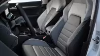 Mk8.5-VW-Golf-hybrid-00016