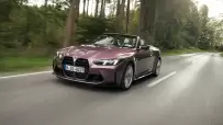 2025-BMW-M4-Convertible-02