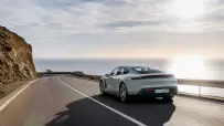 2025-Porsche-Taycan-1-1