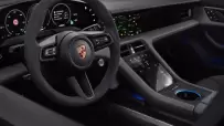 2025-Porsche-Taycan-13