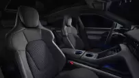 2025-Porsche-Taycan-14