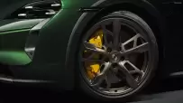 2025-Porsche-Taycan-23