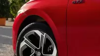 DB2024AU00298_large