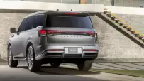 2025-Infiniti-QX80-03019-11