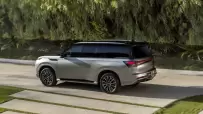 2025-Infiniti-QX80-03019-28