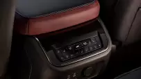 2025-Infiniti-QX80-03019-46