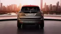 2025-Nissan-Kicks-7s