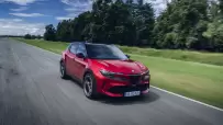 alfa-romeo-junior-VELOCE-2024-1