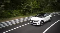 alfa-romeo-junior-VELOCE-2024-16