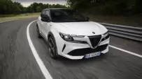 alfa-romeo-junior-VELOCE-2024-22