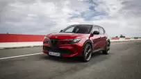 alfa-romeo-junior-VELOCE-2024-4