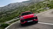 2025-Porsche-Cayenne-GTS-4