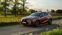 2024ux300hfsportsoniccopperbi-tone020staticlr