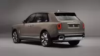 Rolls-Royce-Cullinan-facelift-00014