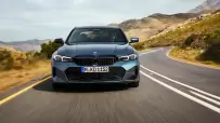 P90549621_highRes_the-new-bmw-330i-sed