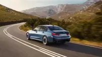 P90549622_highRes_the-new-bmw-330i-sed