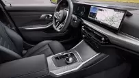 P90549668_highRes_the-new-bmw-330e-tou