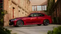 P90554919_highRes_the-new-bmw-m240i-xd