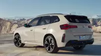 2025-BMW-X3-00037