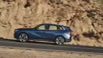 P90554849_highRes_the-new-bmw-x3-30e-x