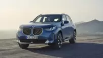 P90554879_highRes_the-new-bmw-x3-30e-x