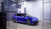 DB2024AU00854