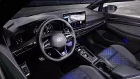 DB2024AU00864