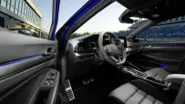 DB2024AU00913