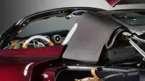 Pagani-Utopia-Roadster-Interior-11