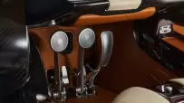 Pagani-Utopia-Roadster-Interior-8