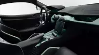 Rimac-Nevera-R-static-00022-1
