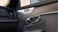 volvo-xc90-2025-new-3-2