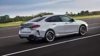 P90572399_highRes_the-new-bmw-m235-xdr