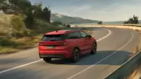 bs_kdq_ng_rs_drivingrear_5k_zoom_2ea11e85