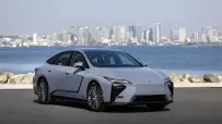 lexus_es350e_luxuryexecutive_skylightblue_hazelpalomino_03