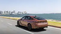 lexus_es500e_luxury_soniccopper_black_08