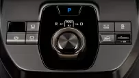 2025-bz4xtouring-int-08