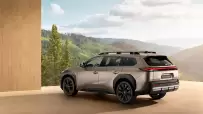 2025-bz4xtouring-main-02