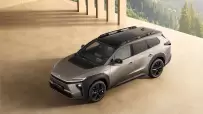 2025-bz4xtouring-main-07