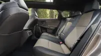 2026_toyotabz4xtouring_awd_brilliantbronzemetallic_interior_006