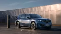 P90615624_highRes_the-new-bmw-ix3-50-x